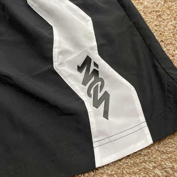 Nike Air Jordan Men's Zion Woven Basketball Shorts Black White DH9713-010 - Picture 2 of 7